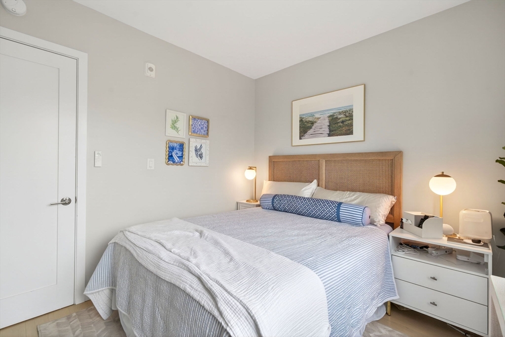 932 Broadway Street # 212