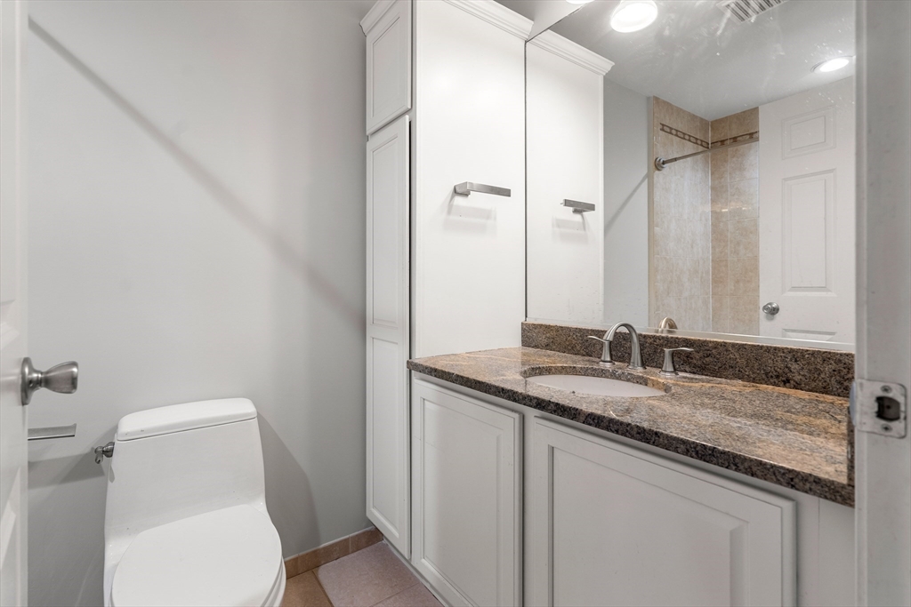 10 Saco St # 5