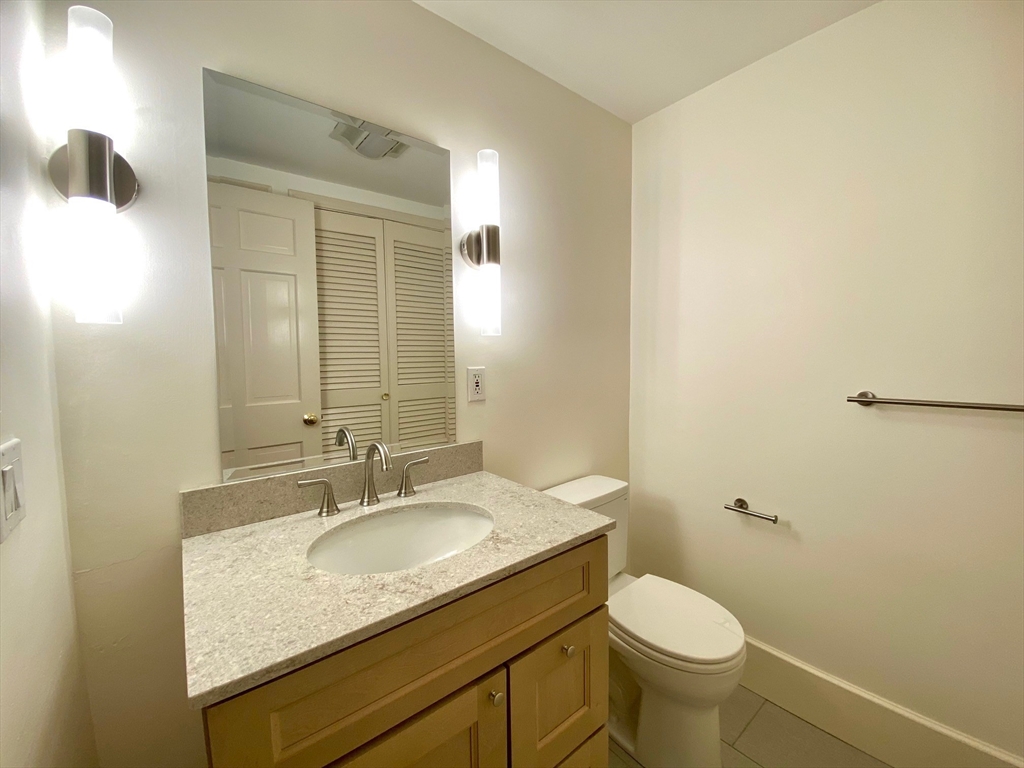 3 Appleton St # 102