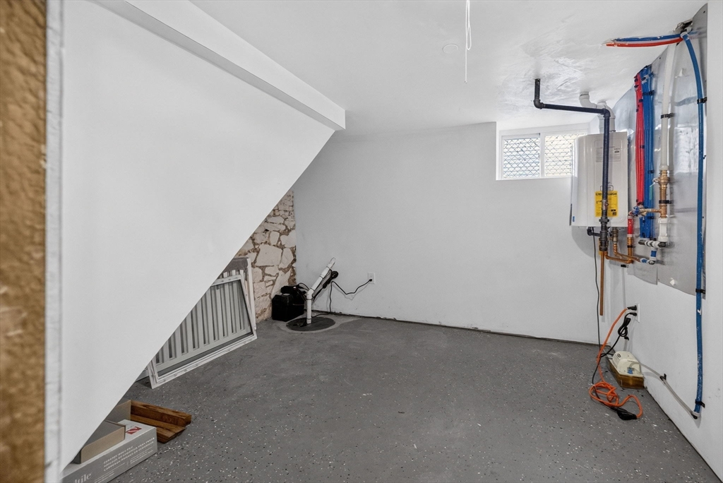 70 Pearson Ave # 3