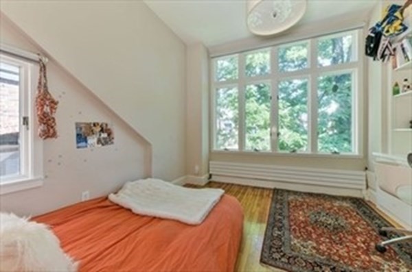 39 Pinckney St
