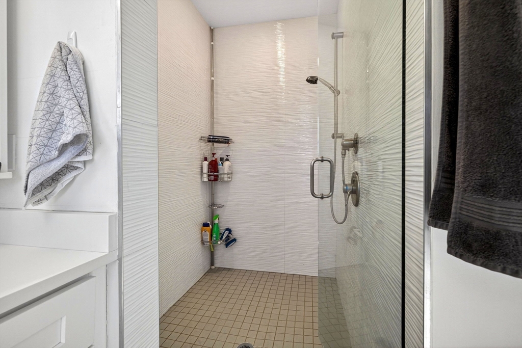 20 Arlington # 4