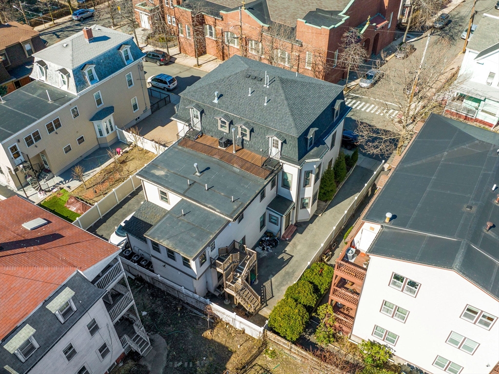 20 Arlington # 4