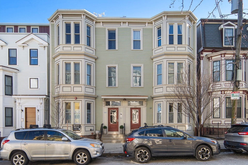 263 Webster St # 3
