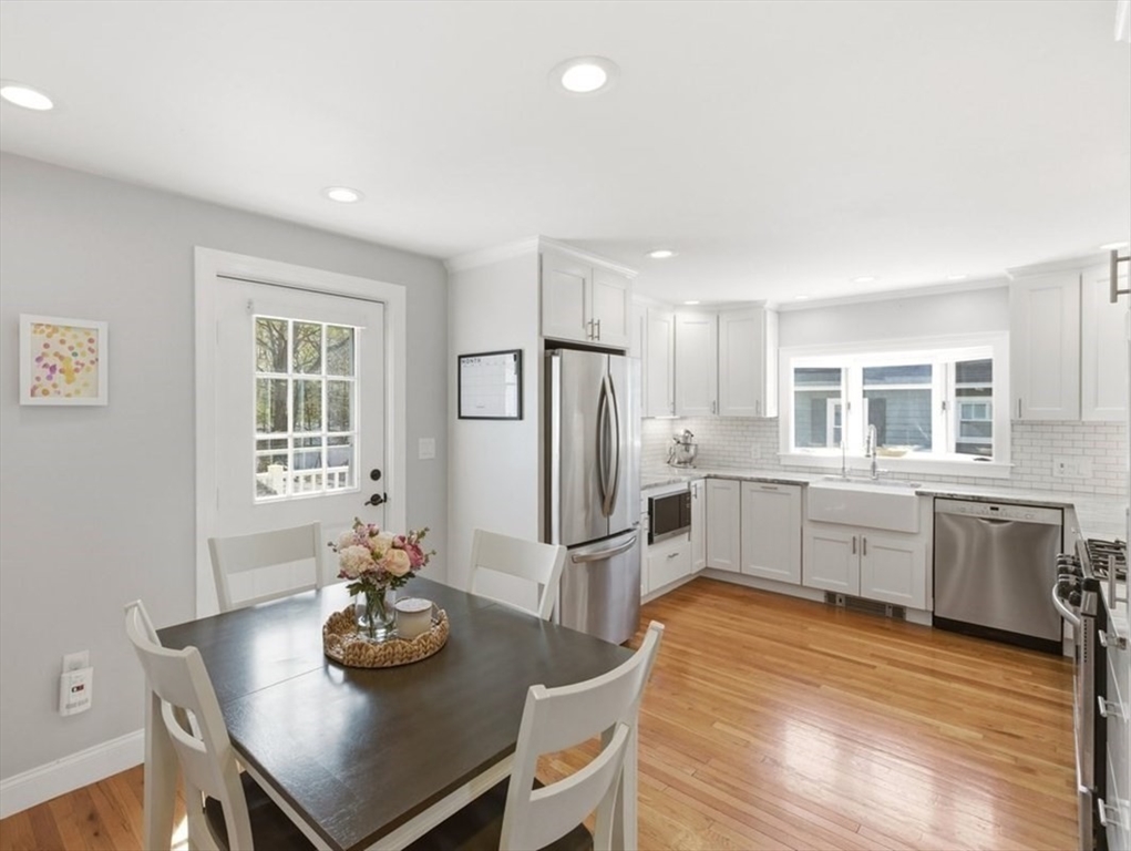 112 Pleasant Street
