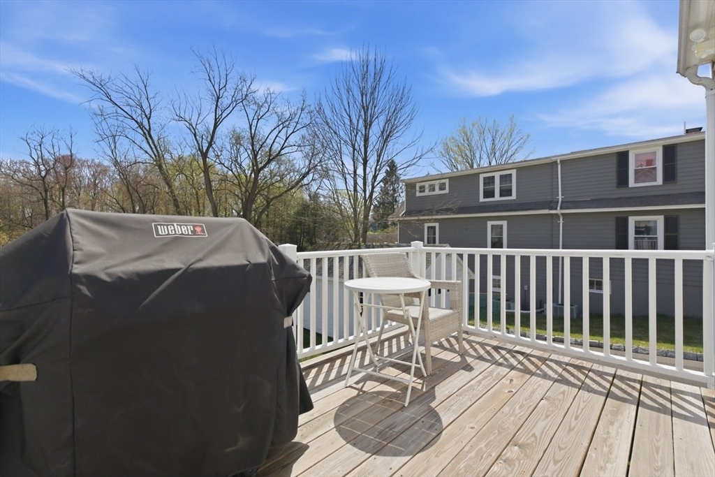 112 Pleasant Street