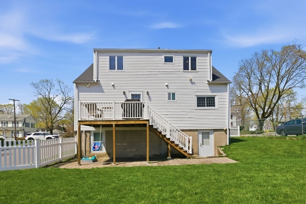 112 Pleasant Street