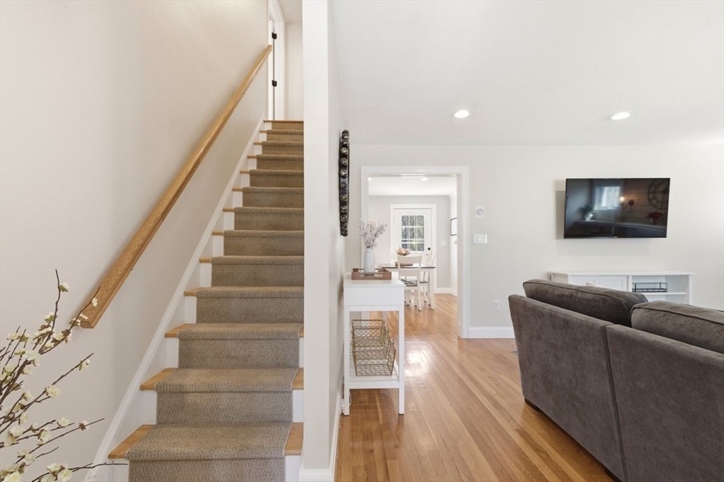112 Pleasant Street