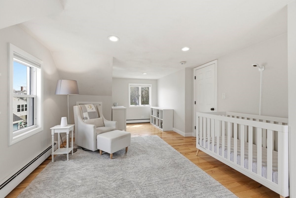 112 Pleasant Street