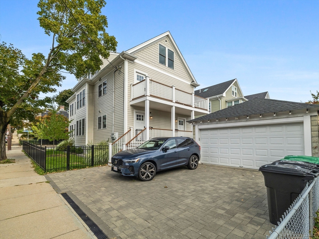 62 Governor Winthrop Rd # 1