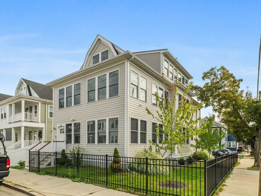 62 Governor Winthrop Rd # 1