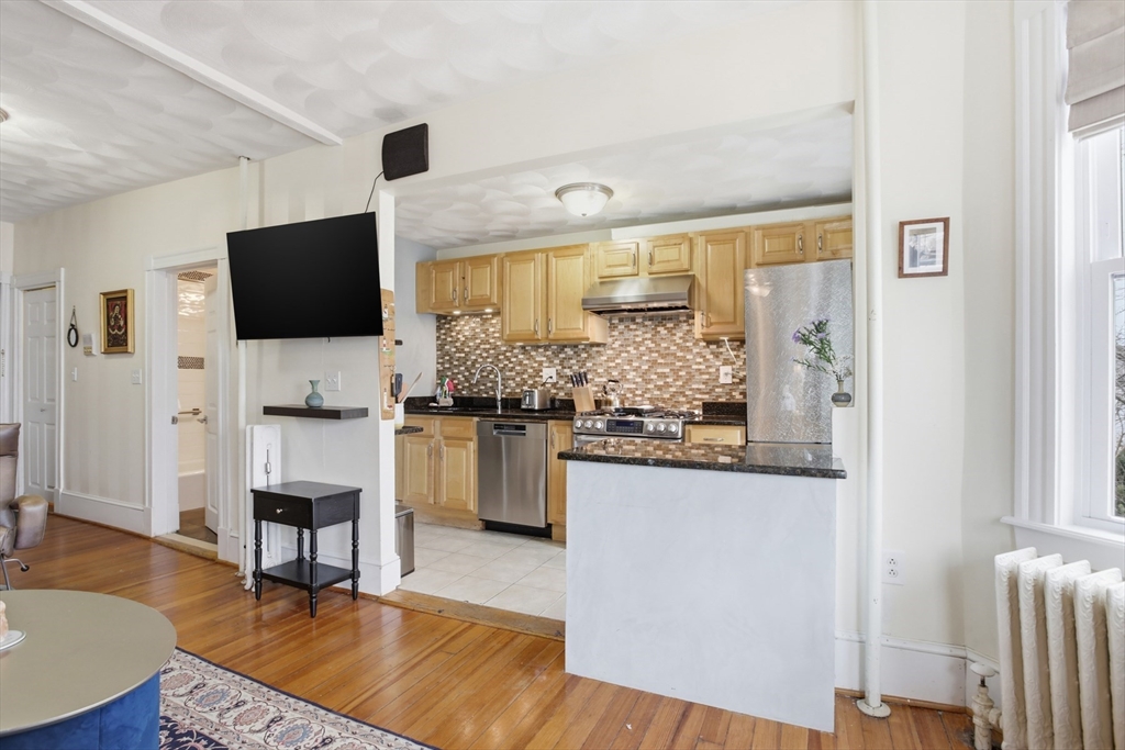 53 Trident Ave # 202
