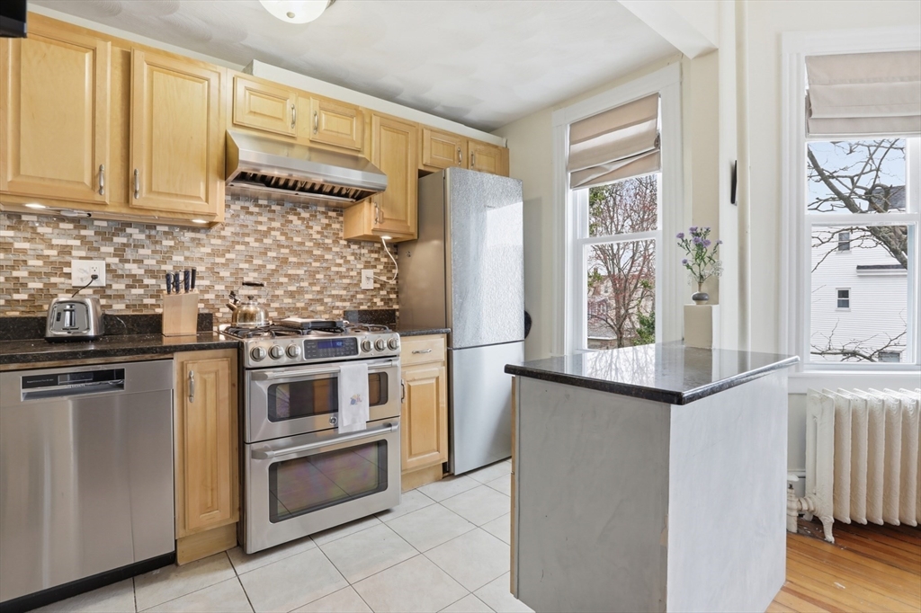 53 Trident Ave # 202