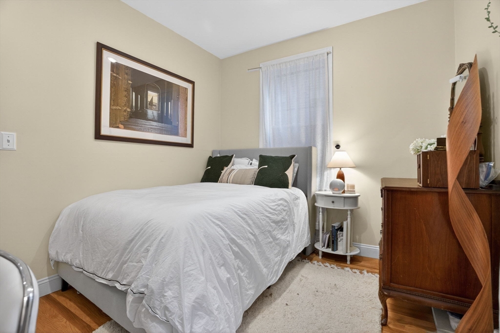 25 Revere Street # 2