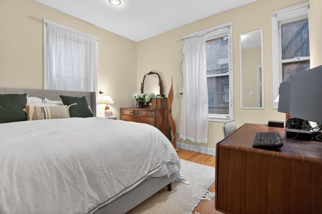 25 Revere Street # 2
