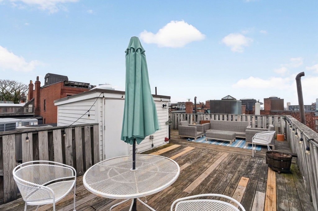 25 Revere Street # 2