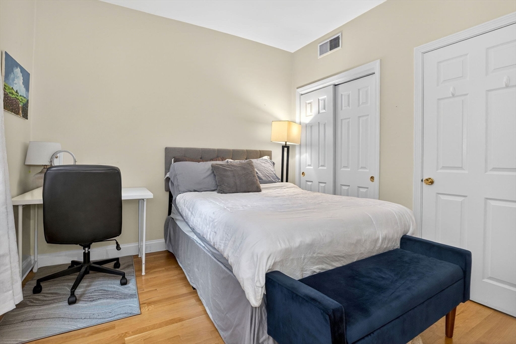 25 Revere Street # 2
