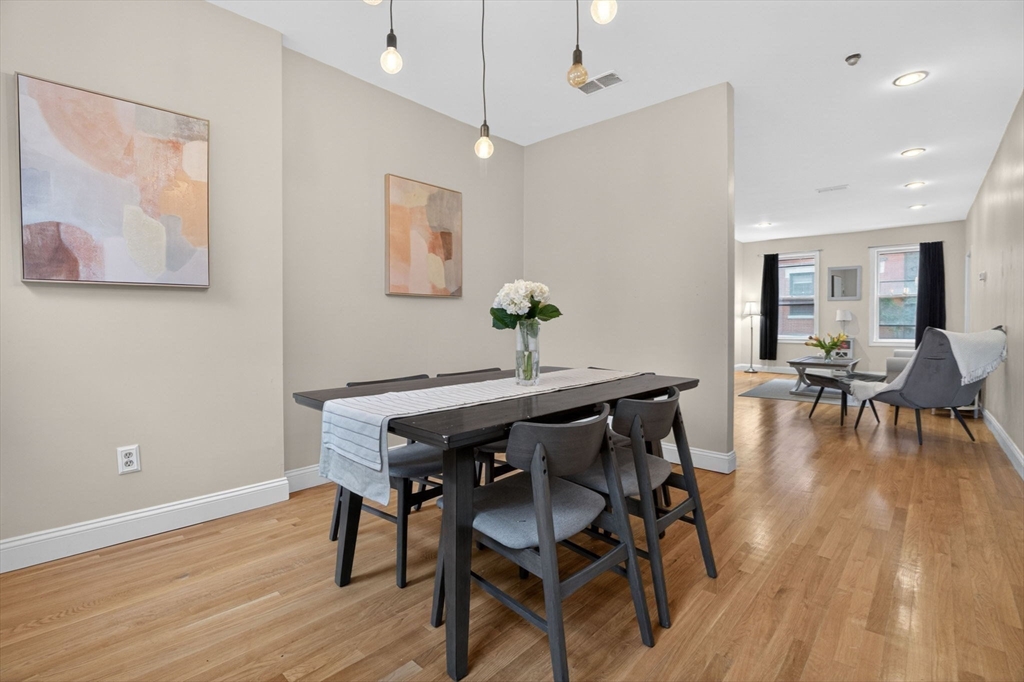 25 Revere Street # 2