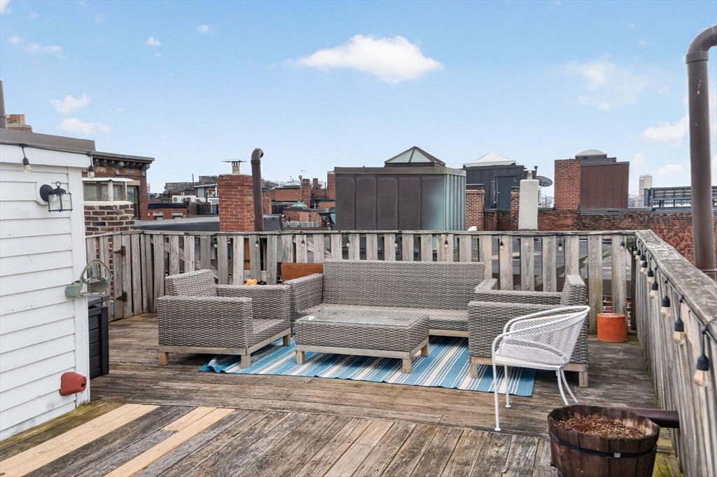 25 Revere Street # 2