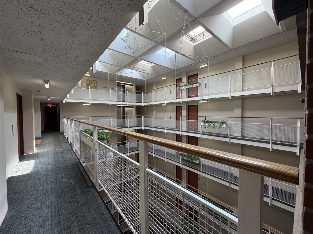 29 Concord Ave # 706