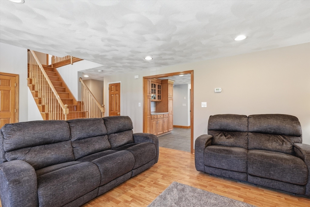 15 Squanto Road