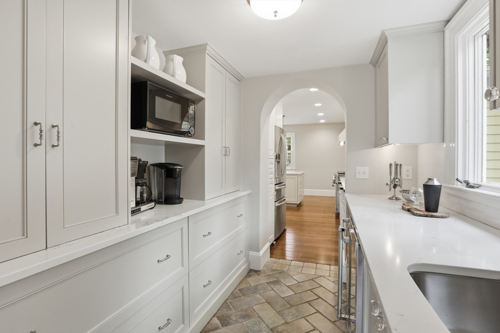 216 Highland Avenue