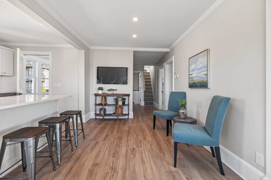 51 Harbor View Ave Unit: PH3