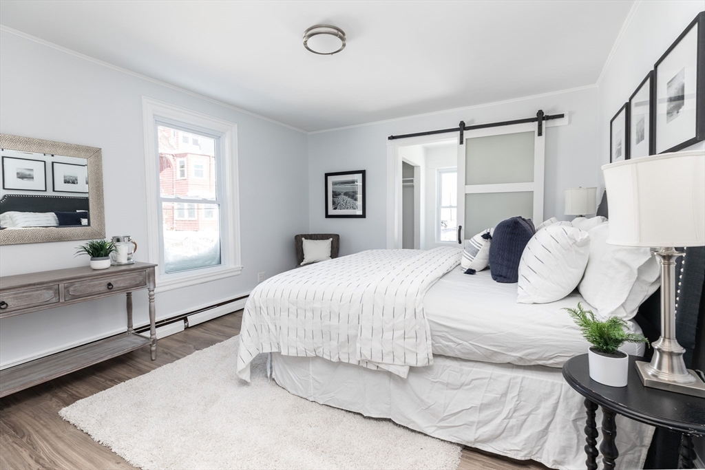 51 Harbor View Ave Unit: PH3