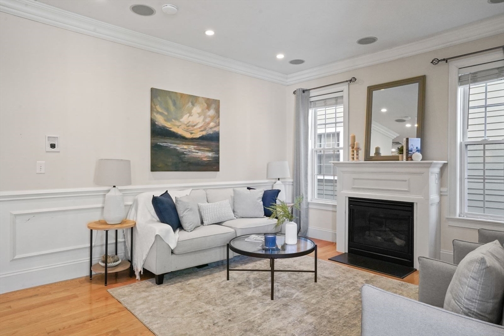 192 West Sixth Street # 2