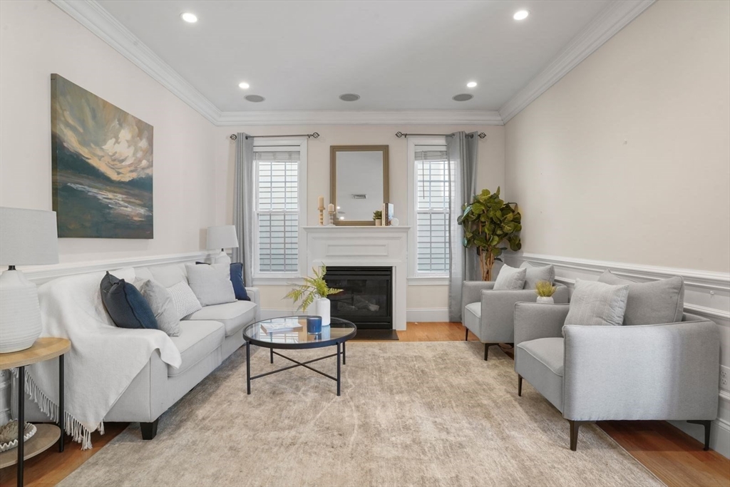192 West Sixth Street # 2