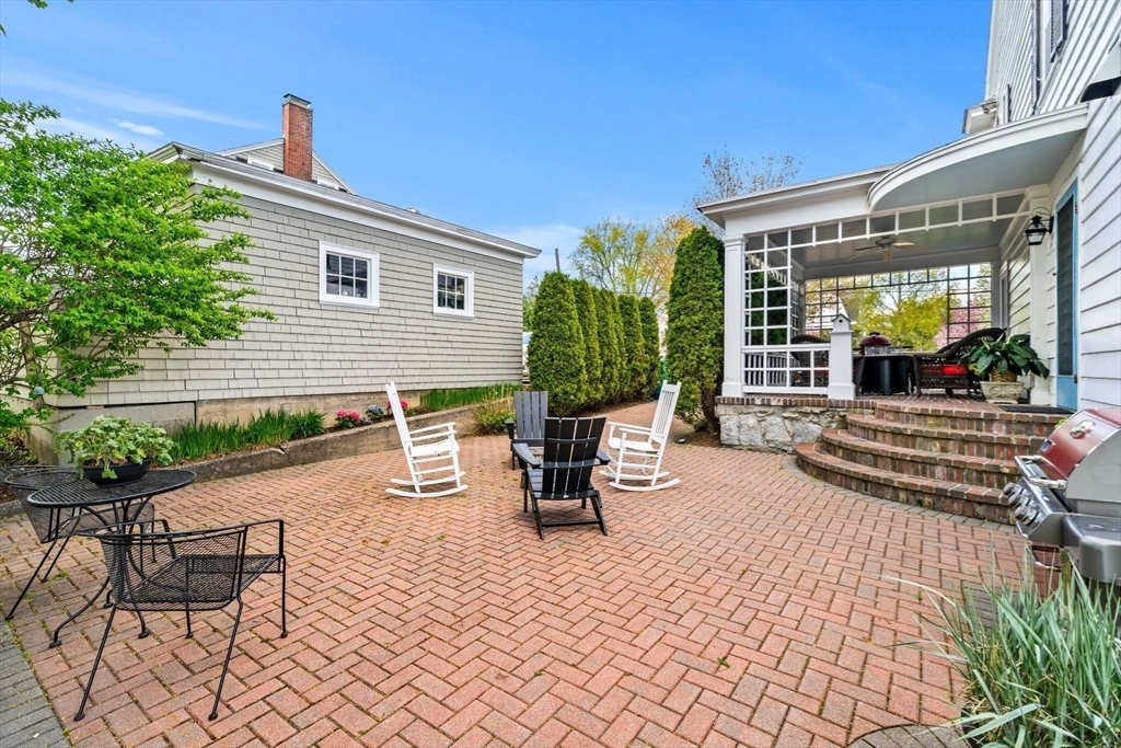 57 Garden Rd