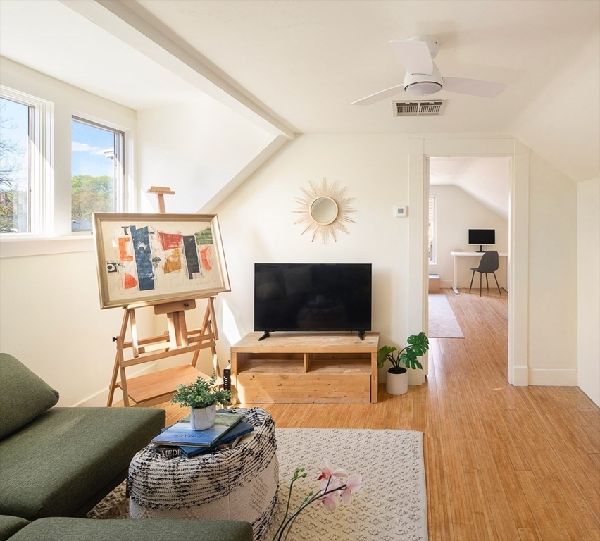 185 Hamilton St # 3