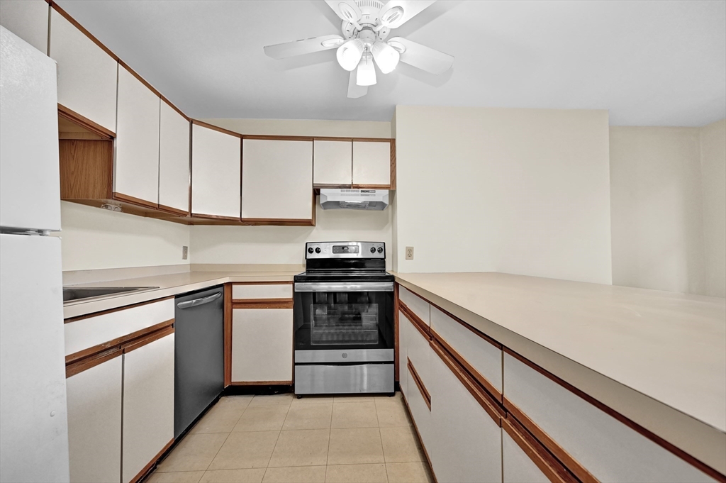 773 Tremont # 3