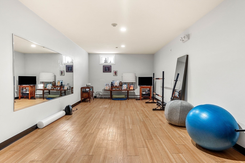 322-324 West 4th Street # 2