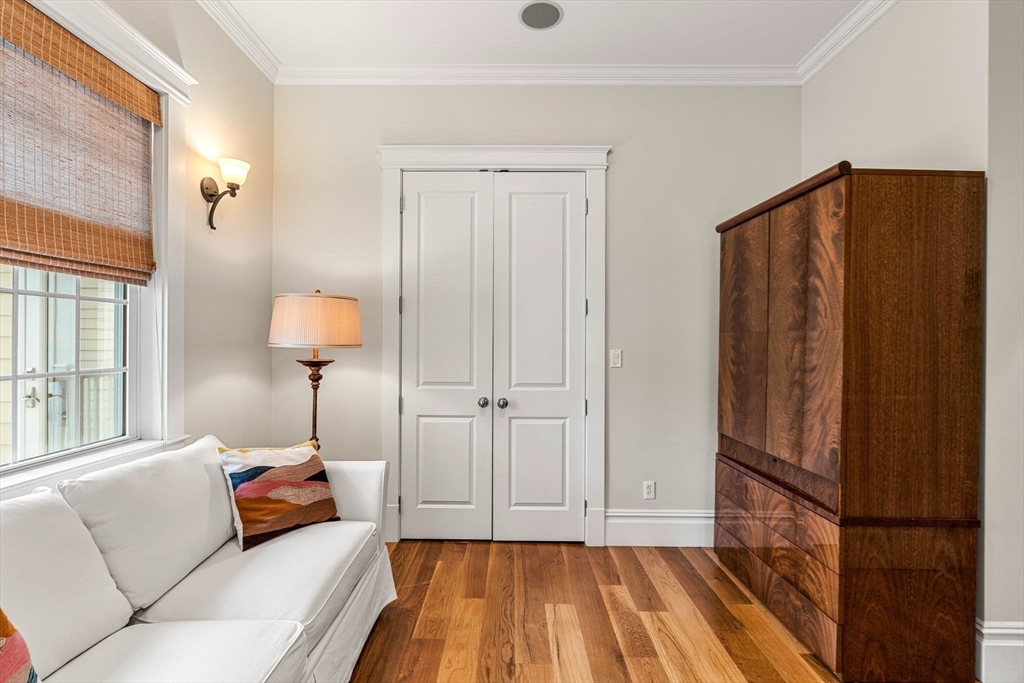 322-324 West 4th Street # 2