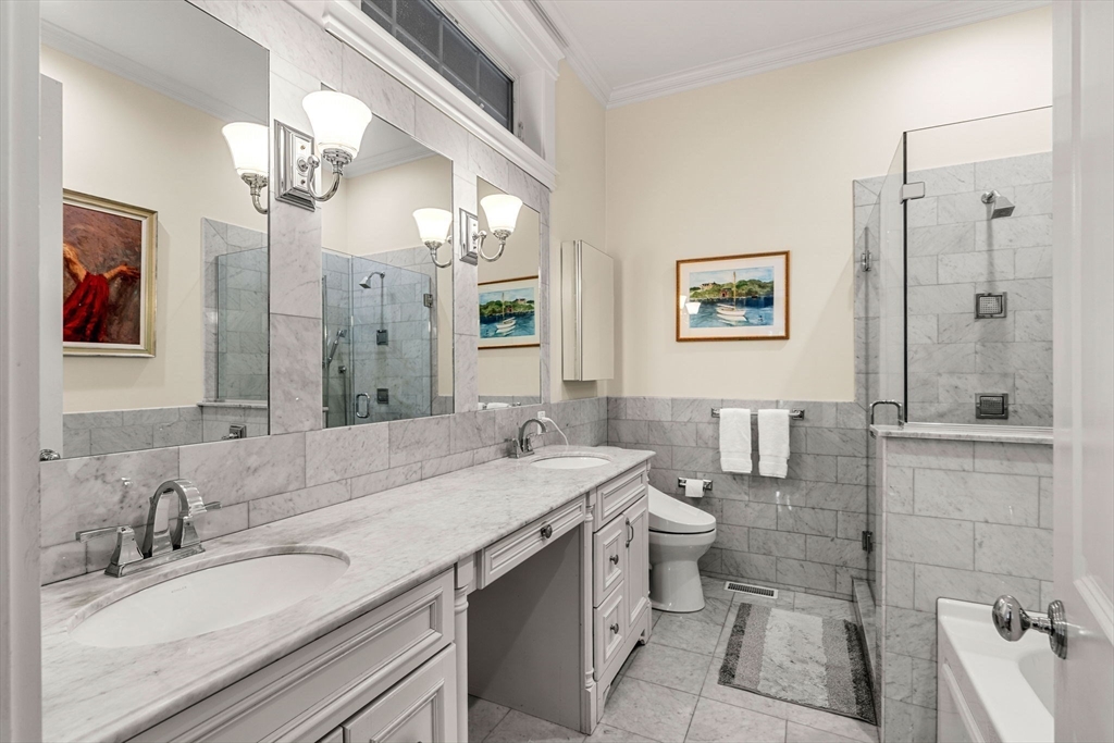 322-324 West 4th Street # 2