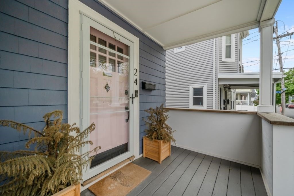 24 Wigglesworth Street