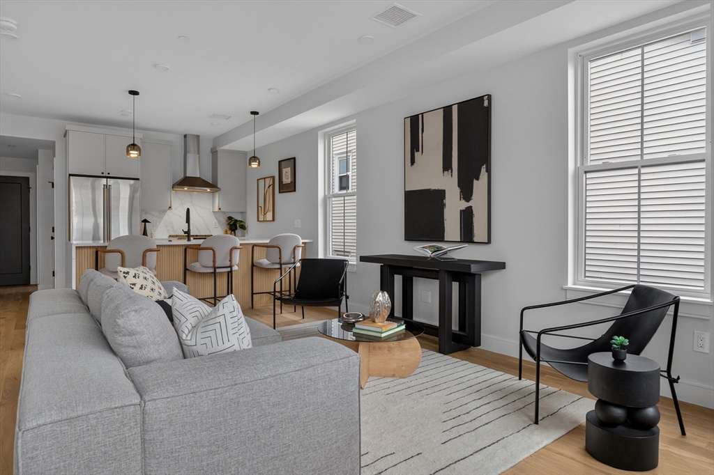 54 Dorset Street # 4