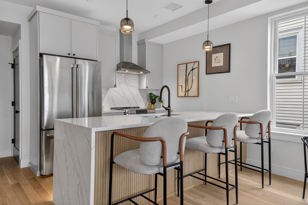 54 Dorset Street # 4