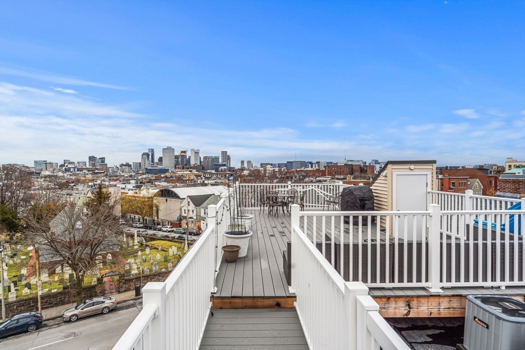 172 Dorchester St # 3