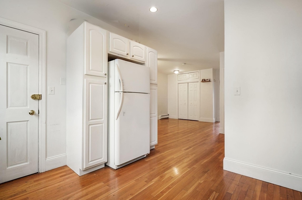35 Story St # 2
