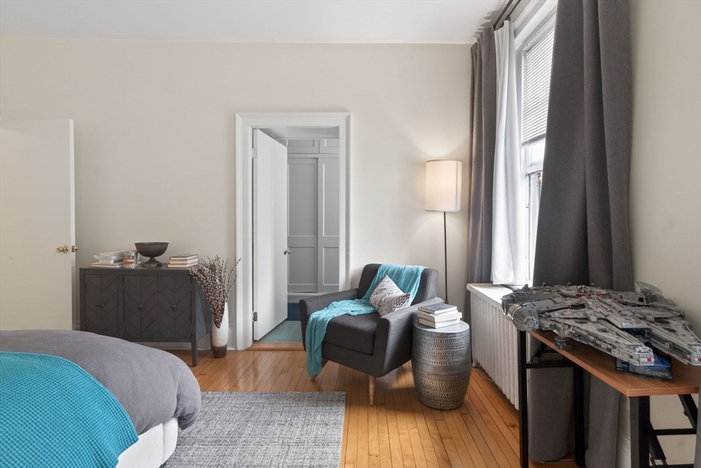 68 Chestnut Street # 2