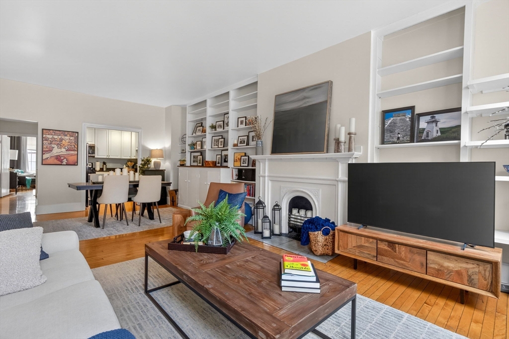 68 Chestnut Street # 2