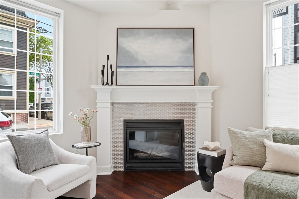 155 W 9th St. # 1