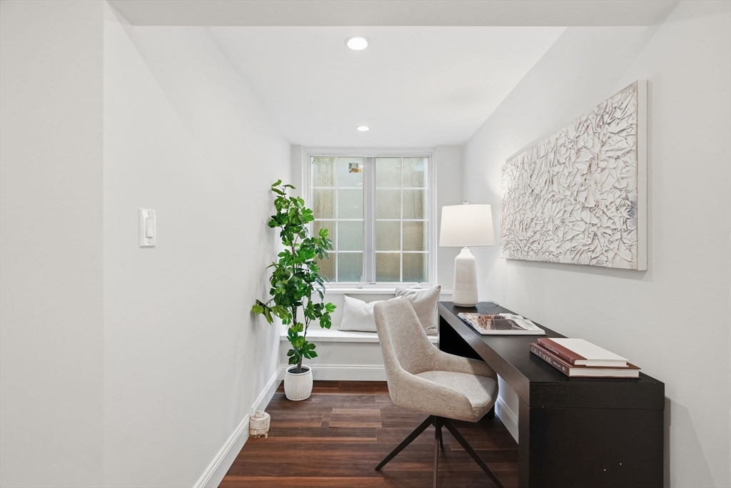 155 W 9th St. # 1