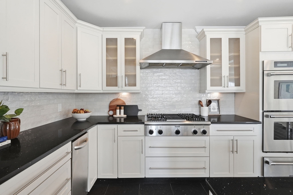 155 W 9th St. # 1
