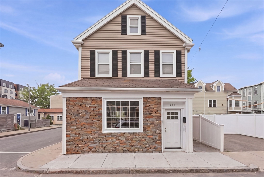 155 W 9th St. # 1