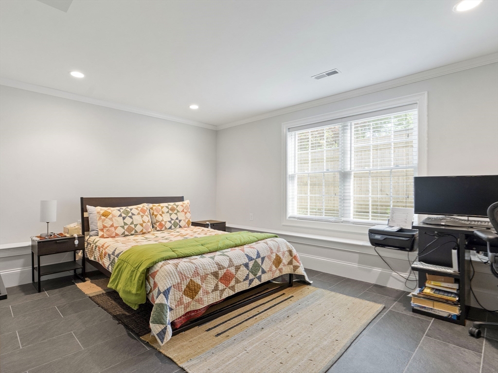 12 Cedar St # 2