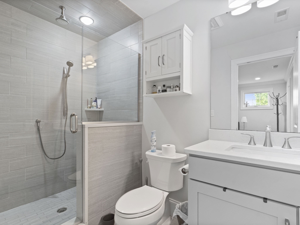12 Cedar St # 2