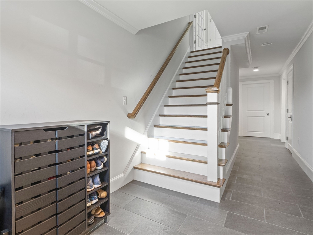 12 Cedar St # 2